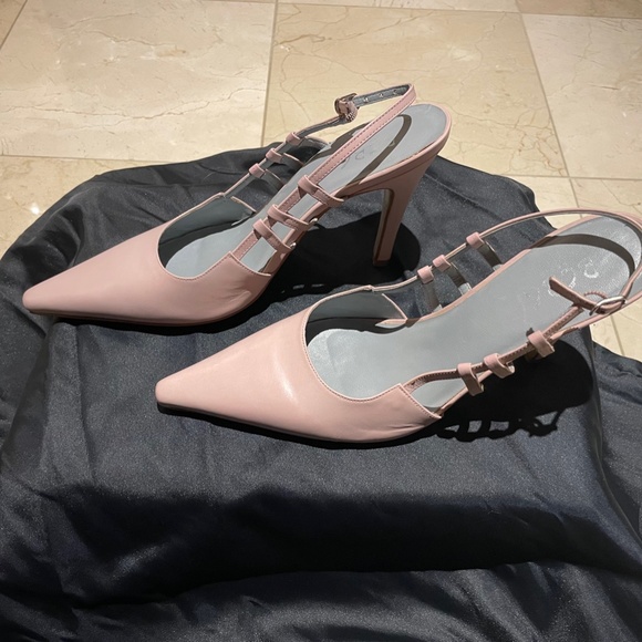 BCBG Paris Pink Low Heel - Picture 7 of 7